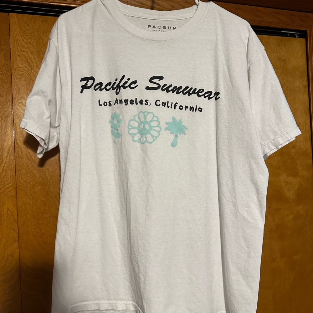 PacSun White Graphic T-Shirt